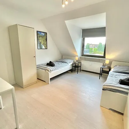 Bege Corporate Comfort Apartmán