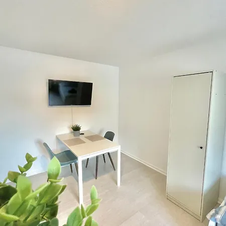 Bege Corporate Comfort Apartmán